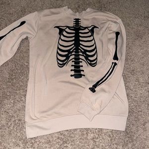 Oversized skeleton crew neck